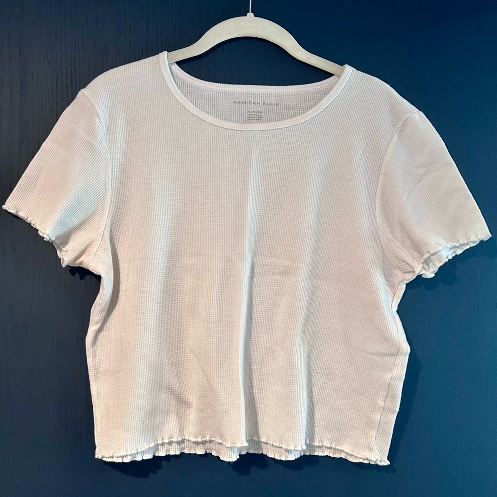American Eagle Outfitters White Short Sleeve Tee
